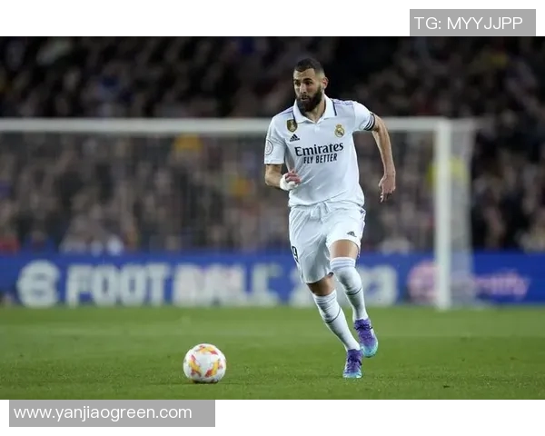 本泽马的传奇之路:从天才少年到世界足球巨星的成长历程 本泽马的传奇之路:从天才少年到世界足球巨星的成长历程