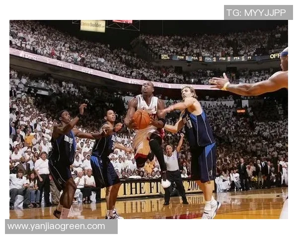 腾讯体育闪电队对阵突袭者队的精彩赛事回顾与分析