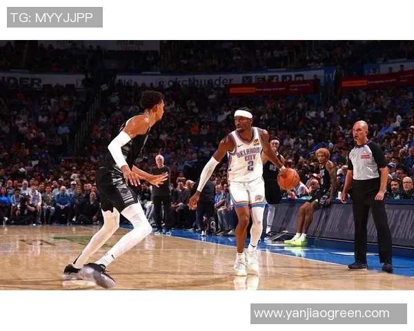 雷霆与马刺激战三月十一日NBA赛场精彩瞬间回顾与分析