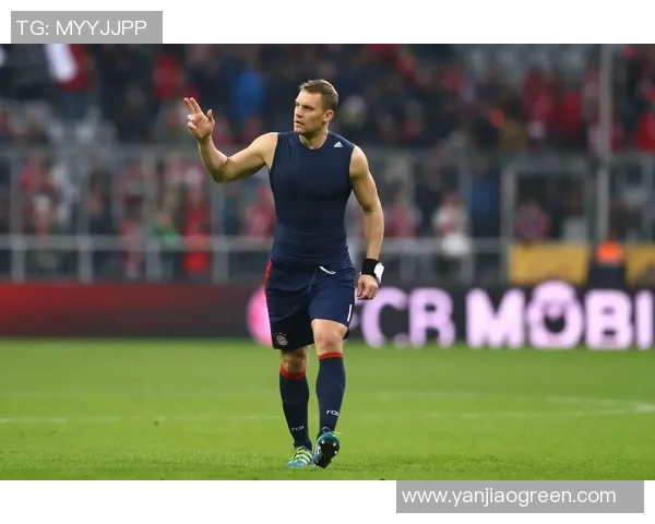 诺伊尔因重伤赛季报销拜仁紧急求助德赫亚补位