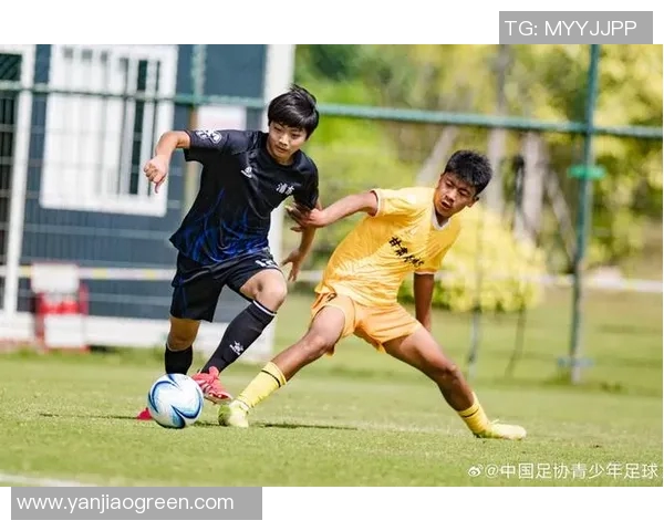 宜昌U15足球比赛直播精彩纷呈年轻球员展现风采与激情 宜昌U15足球比赛直播精彩纷呈年轻球员展现风采与激情